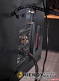 四組 HDMI，可駁 3D藍光機。