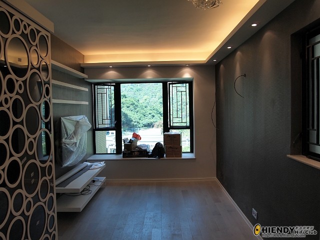Sitting Room 3.JPG