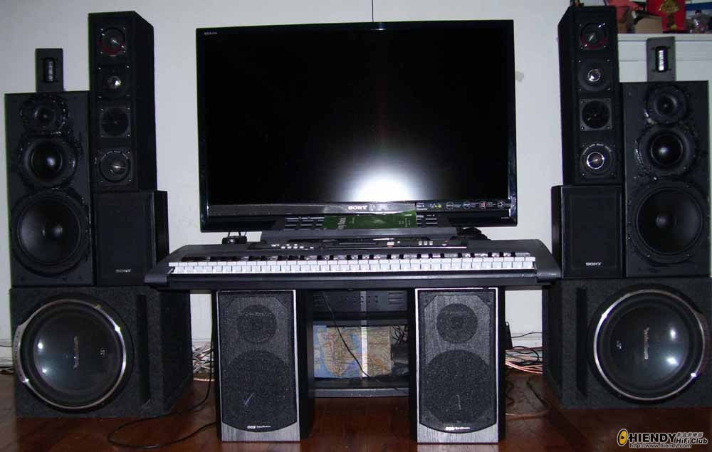 Speakers-2.jpg