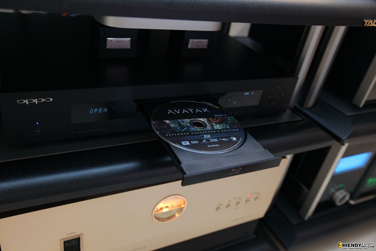 oppo93.jpg