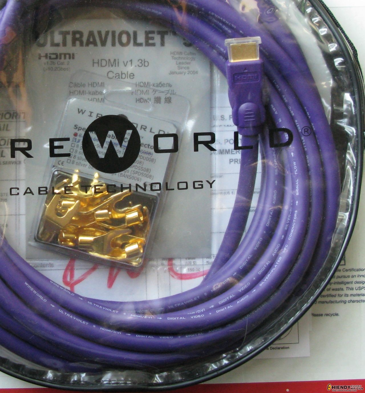 WireWorld UltraViolet HDMI cable 01.jpg