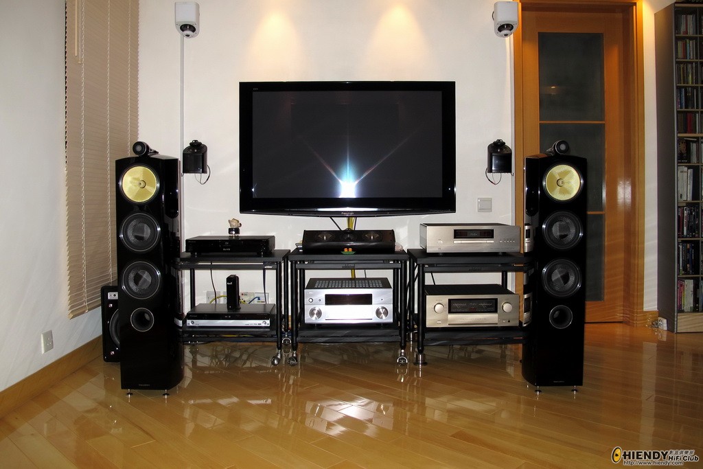 B&W 804D 09s.jpg